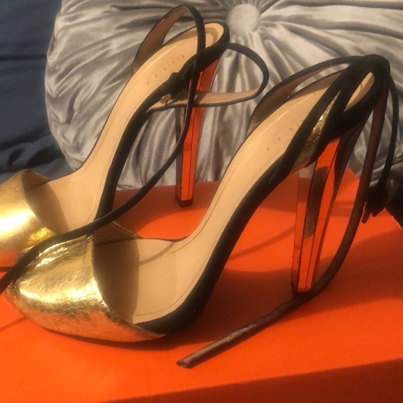 Gucci Heels - Picture 2 of 9